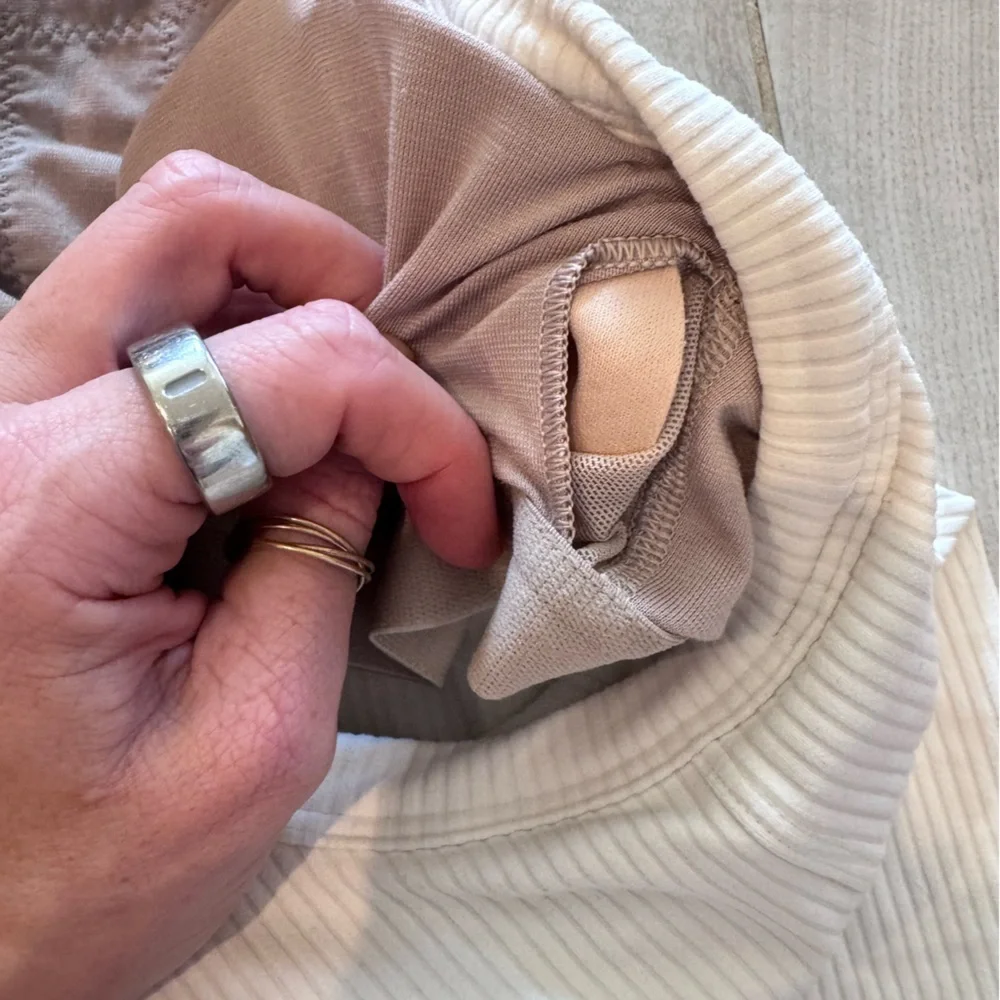 Lululemon - Ribbed Nulu Racerback Yoga Tank Top, size 4 - Picture 6 of 10